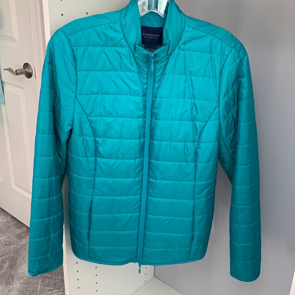 Lightweight Lightly Puffed Jacket